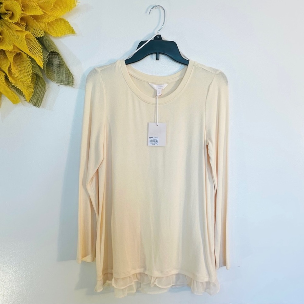 LC Lauren Conrad cream long blouson sleeve tunic crew neck sweater
